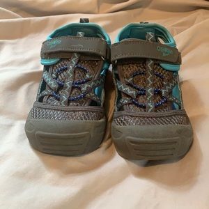 Boys OshKosh shoe/sandal
